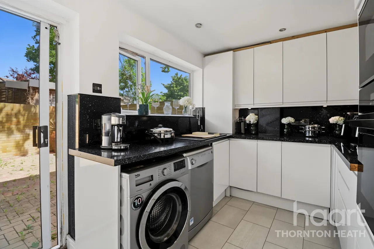 Osborne Gardens, Thornton Heath, CR7, photo 13