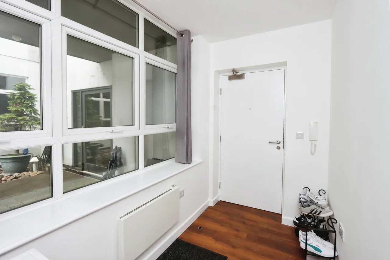 Woodseats Road, Sheffield, South Yorkshire, S8, photo 5