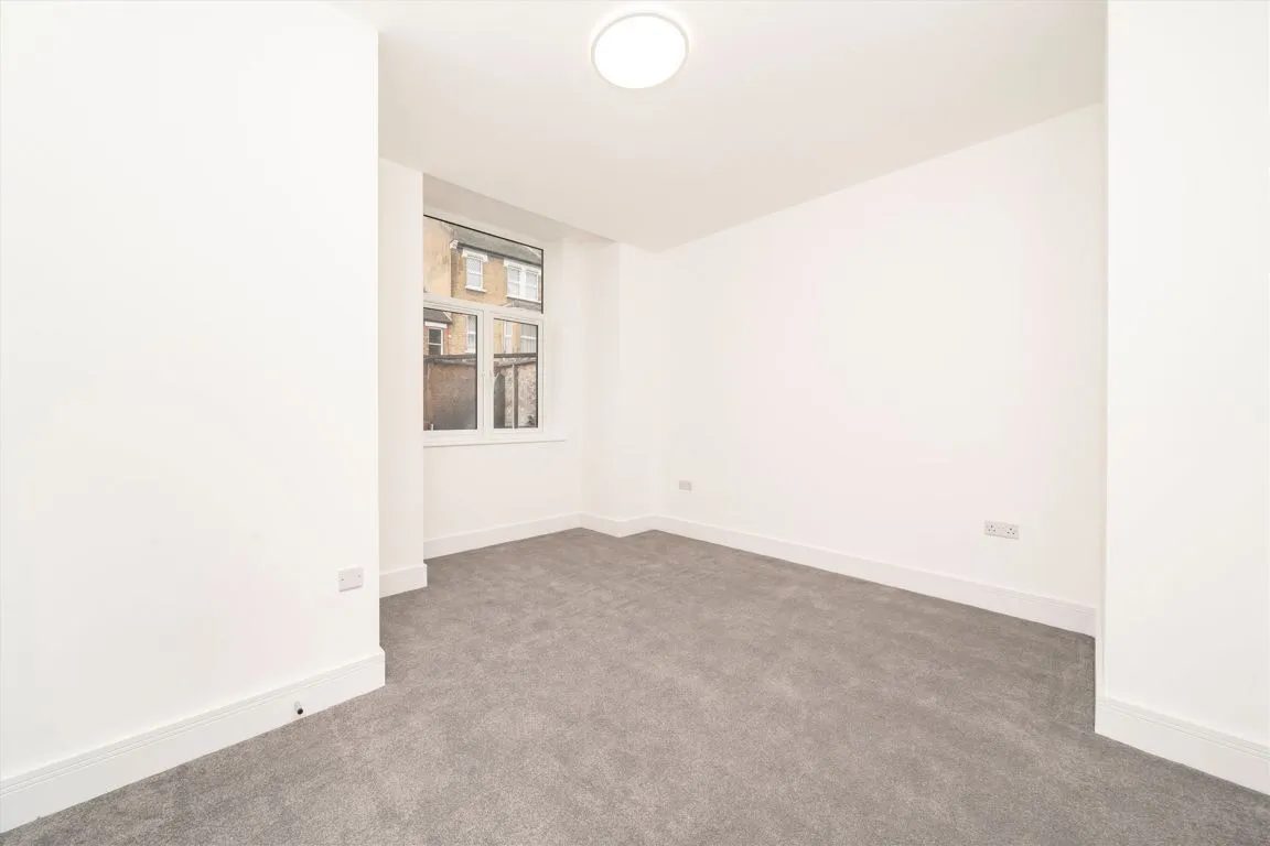 Berrymead Gardens, W3, photo 2