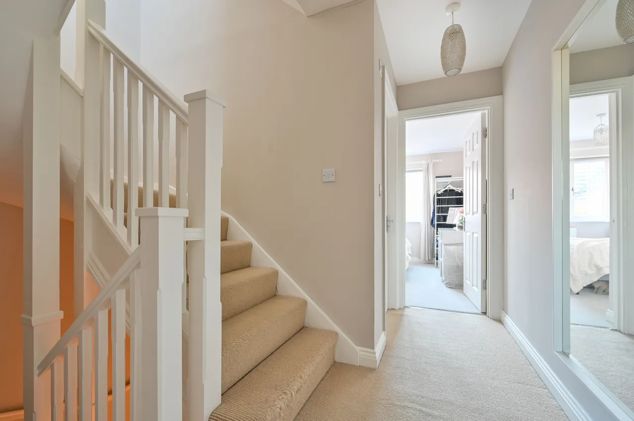 West Byfleet, KT14, photo 9