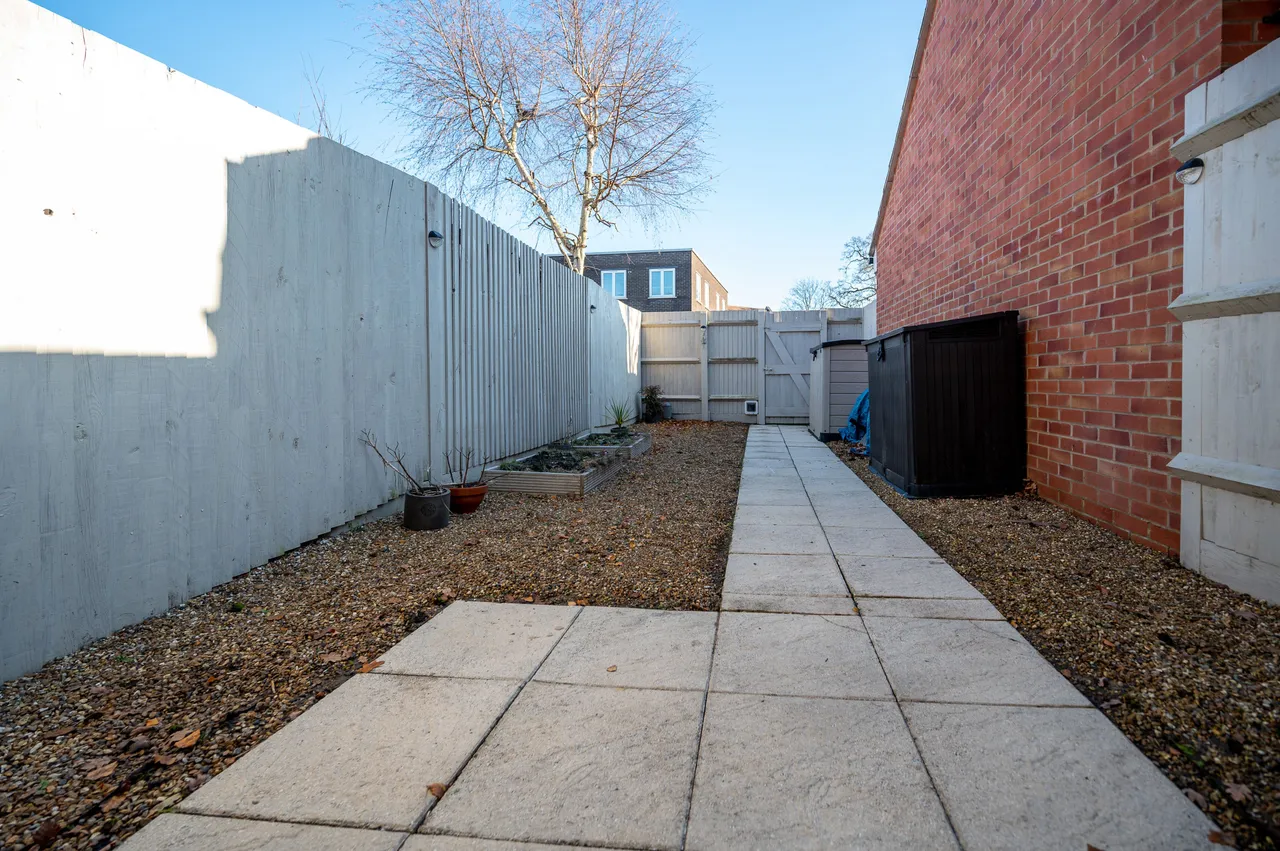 West Byfleet, KT14, photo 5