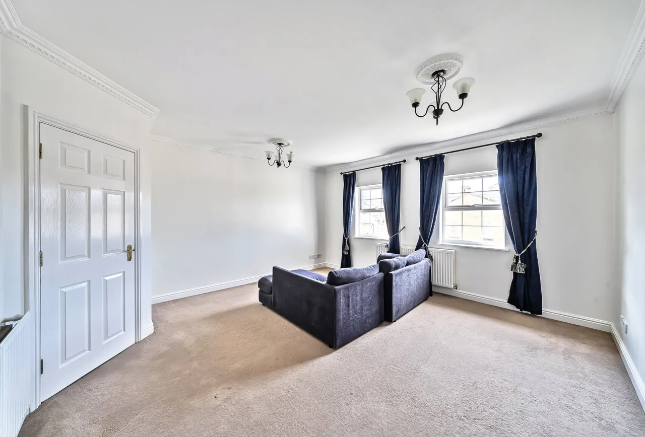 Radcliffe House Mandelbrote Drive, Littlemore, OX4 4XG, photo 3