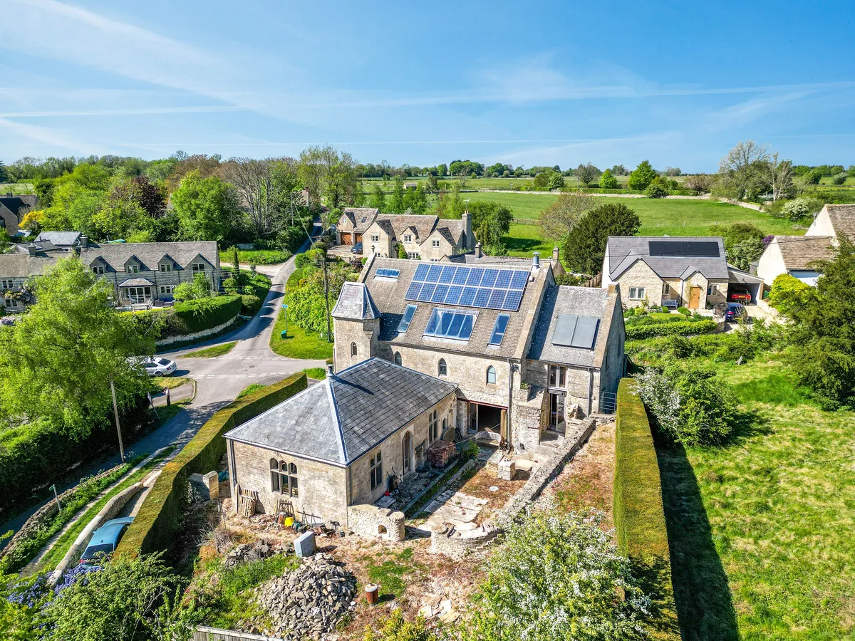 The Old Chapel, Oakridge Lynch, GL6, photo 23