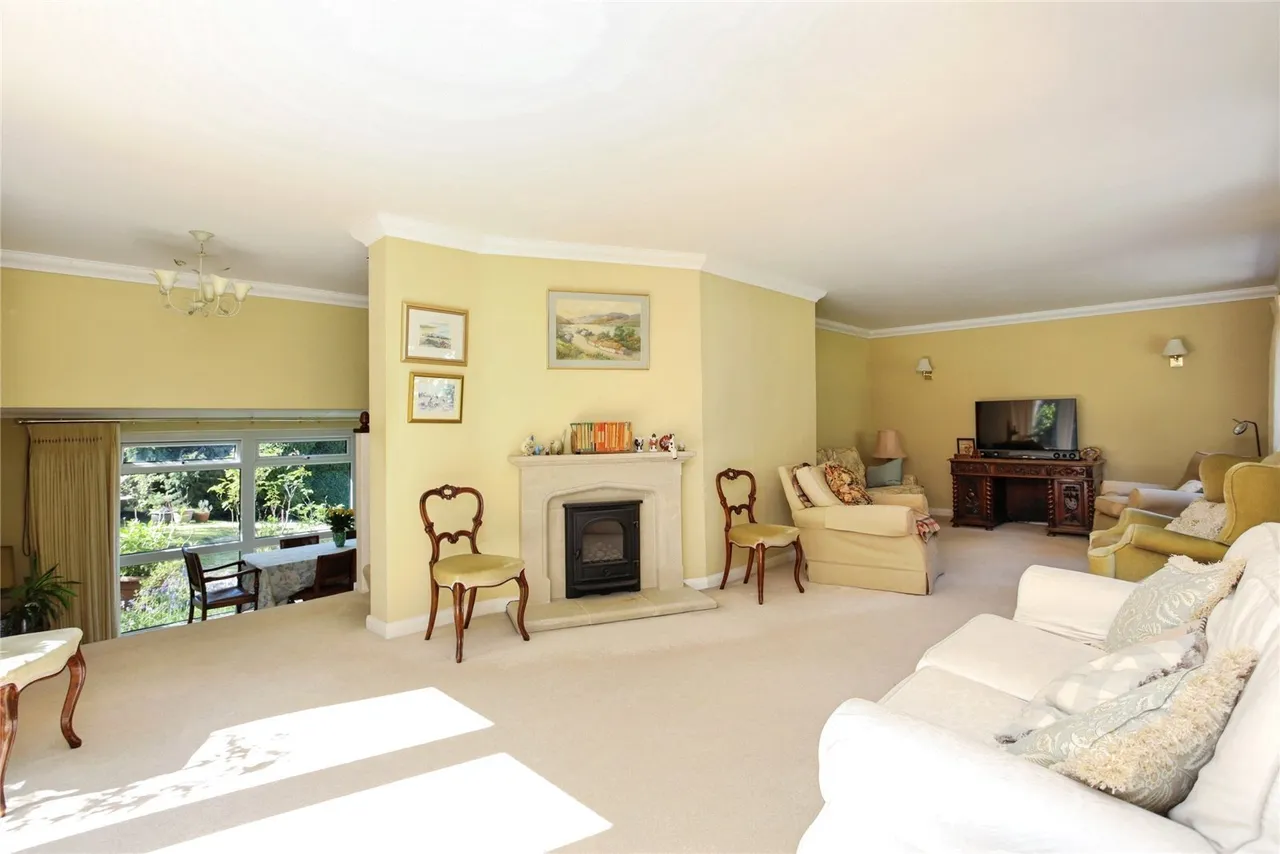 Oakfield, Hawkhurst, TN18, photo 2
