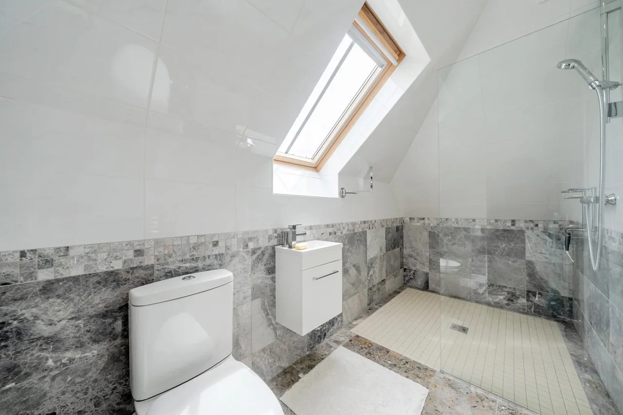 Maze Hill, SE3, photo 17