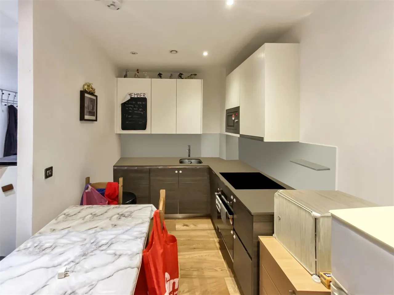 Staines Road, Hounslow, photo 3