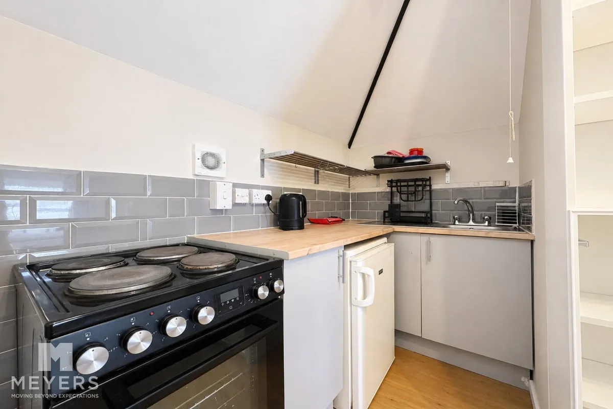 Guildhill Road, Bournemouth, BH6, photo 5