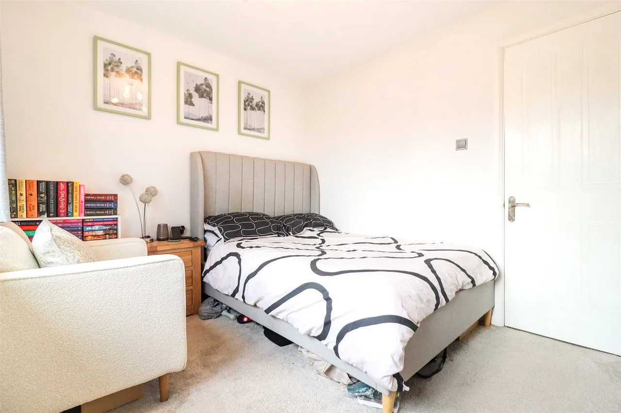 Sepen Meade, Church Crookham, Fleet, Hampshire, GU52 0YS, photo 4