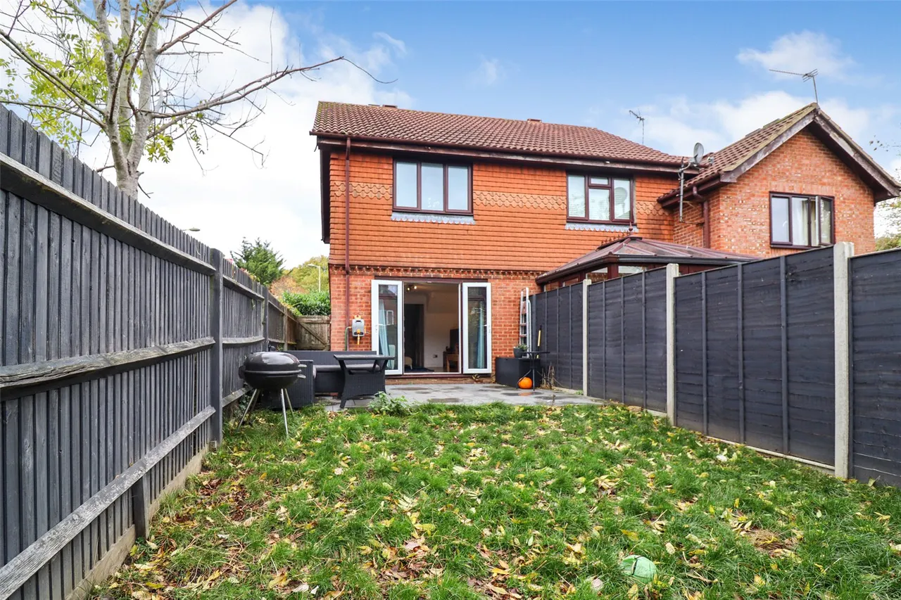 Sepen Meade, Church Crookham, Fleet, Hampshire, GU52 0YS, photo 11