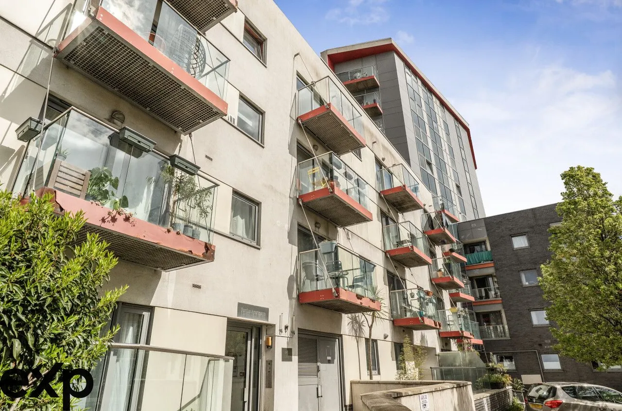 1 bed flat for sale, Tredegar Road, London, E3