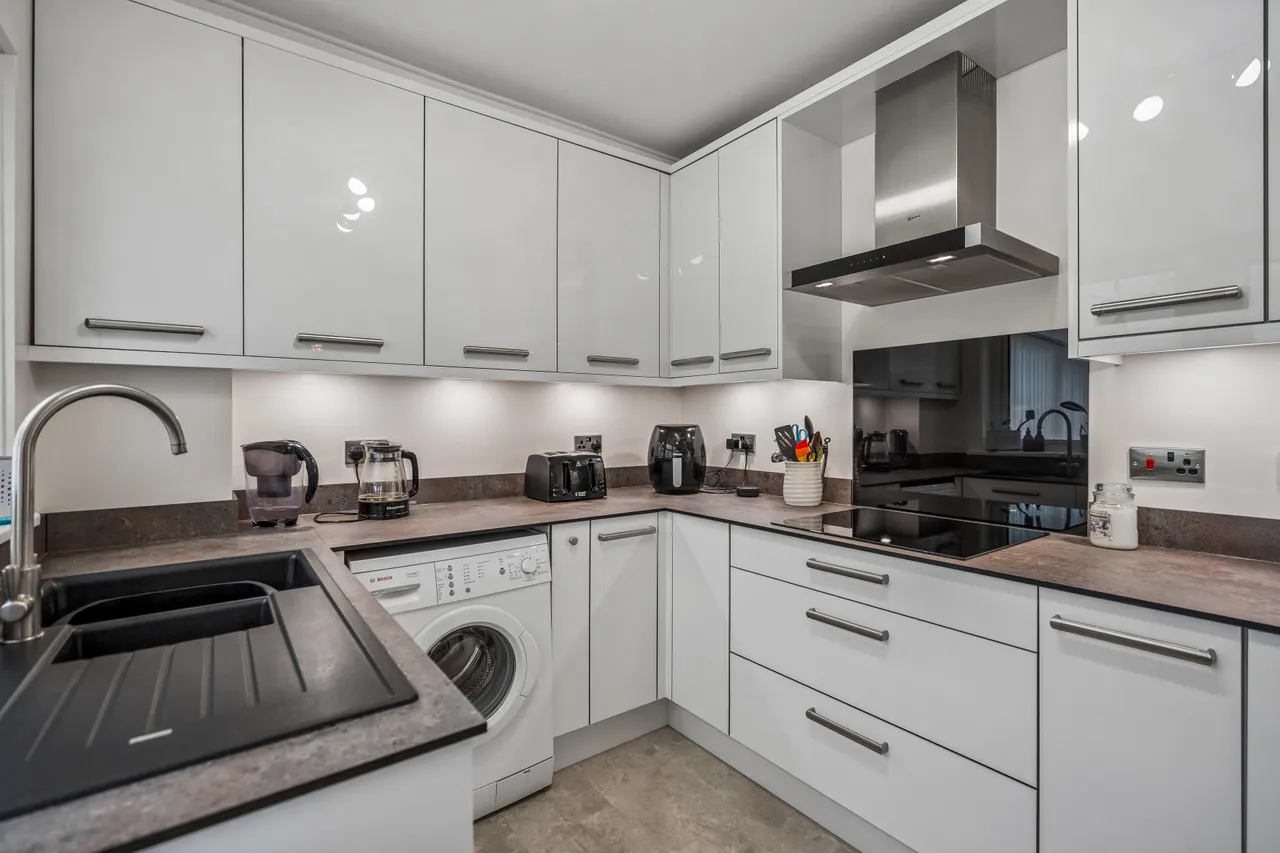 Torry Drive, Alva, FK12, photo 6