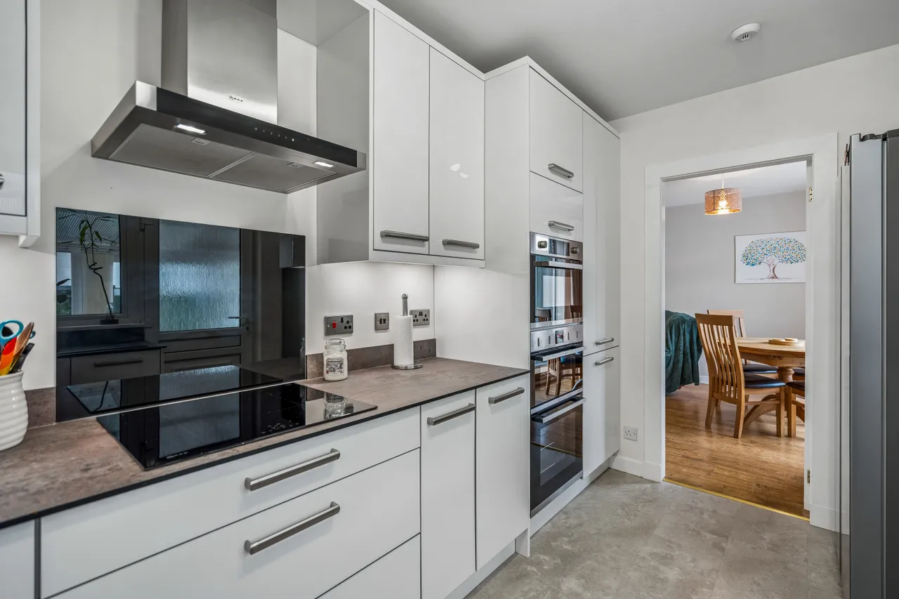 Torry Drive, Alva, FK12, photo 5