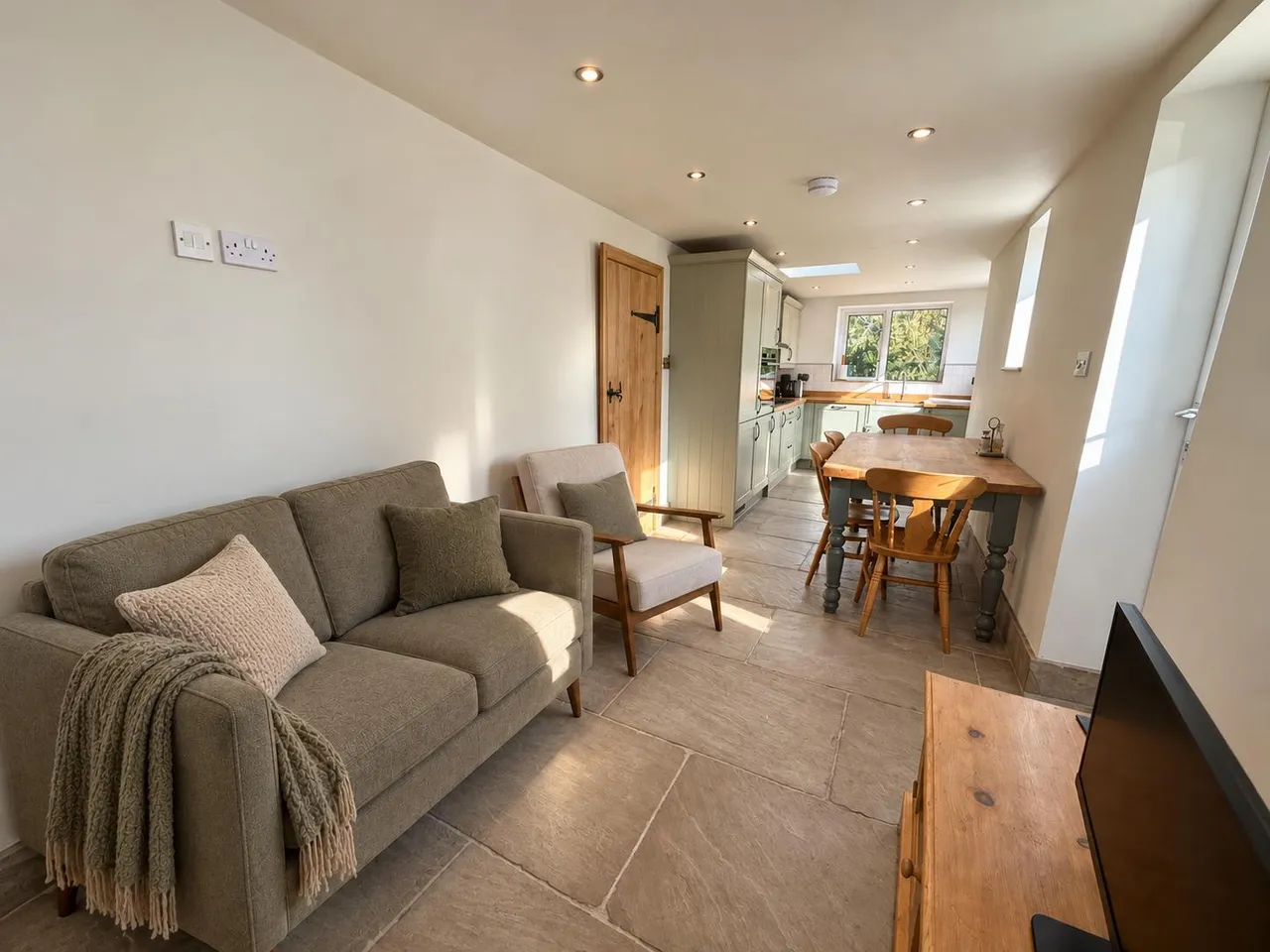 Caernarfon, LL54, photo 7