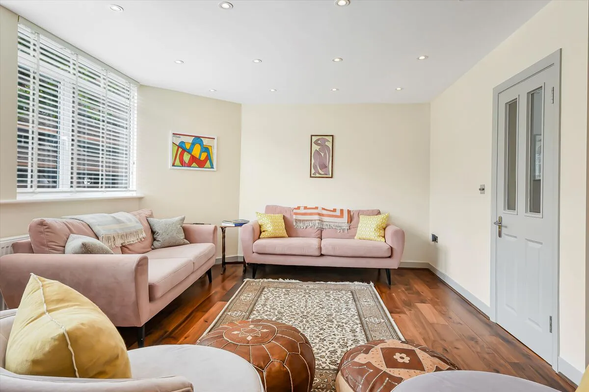 Antrim Grove, Belsize Park, NW3, photo 17