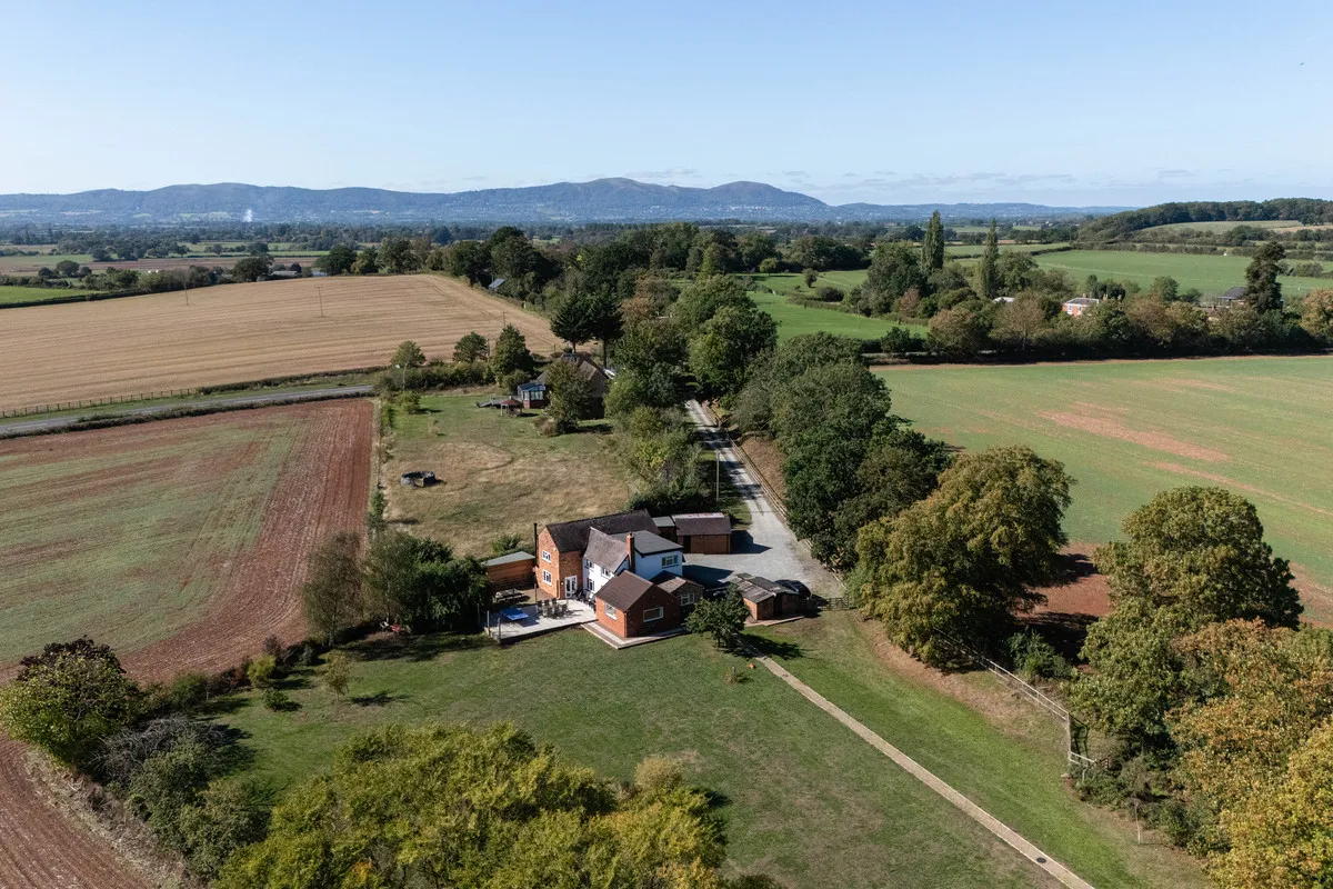 Worcester Road, Earls Croome, WR8, photo 27