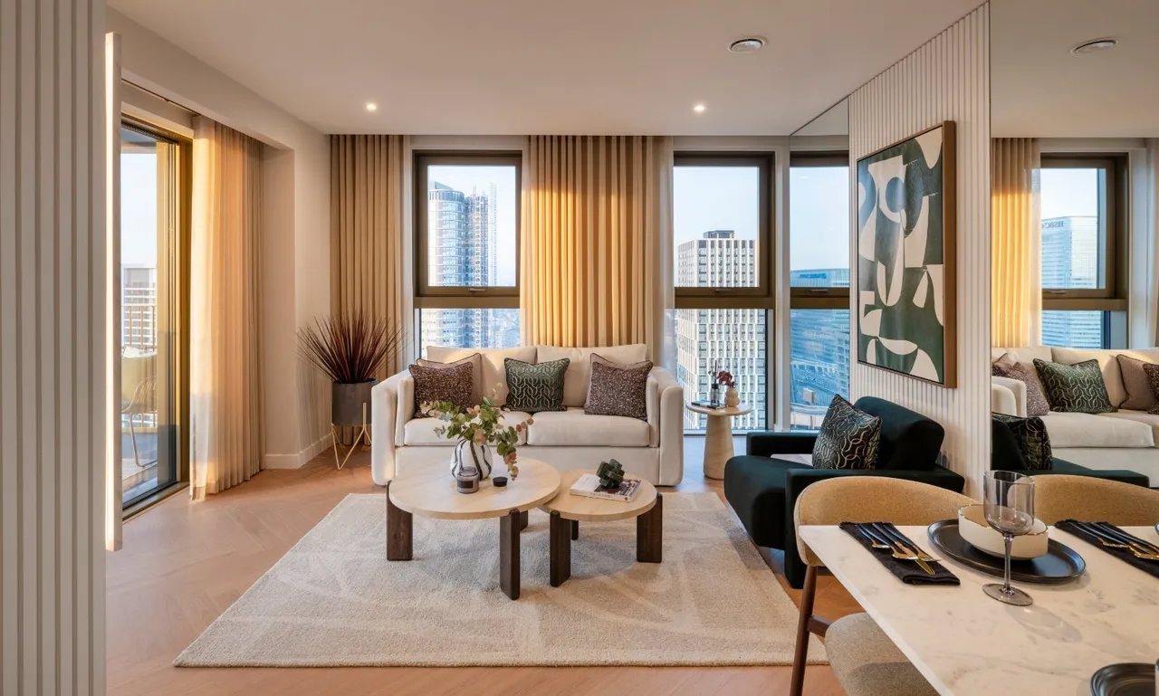2 bed house for sale, Marsh Wall, London, E14