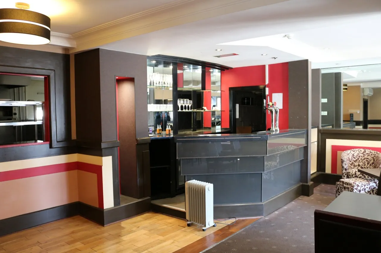 property to rent, Oxford Street, Weston-Super-Mare, BS23