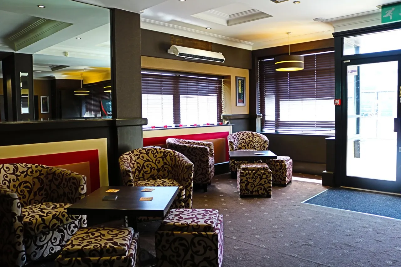 Oxford Street, Weston-Super-Mare, BS23, photo 2
