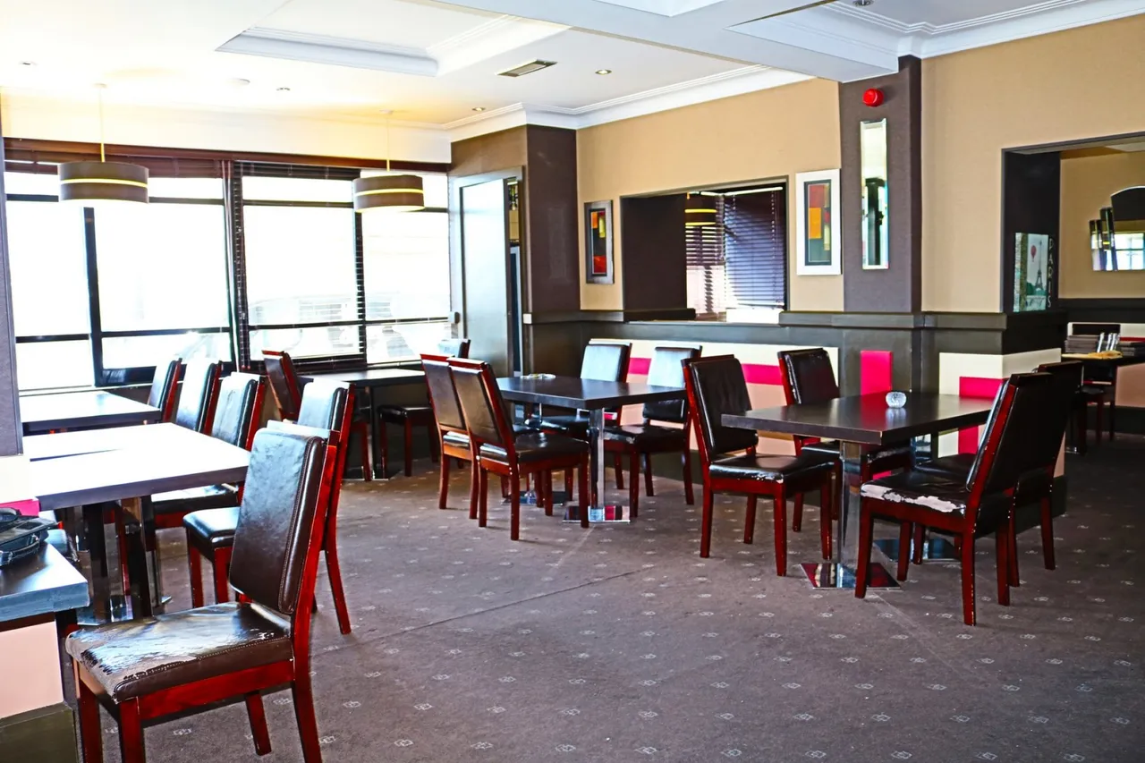 Oxford Street, Weston-Super-Mare, BS23, photo 5