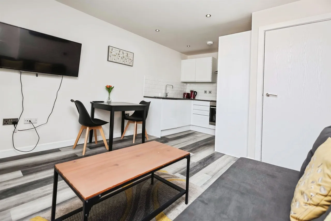 Coventry Road, Sheldon, B26, photo 6