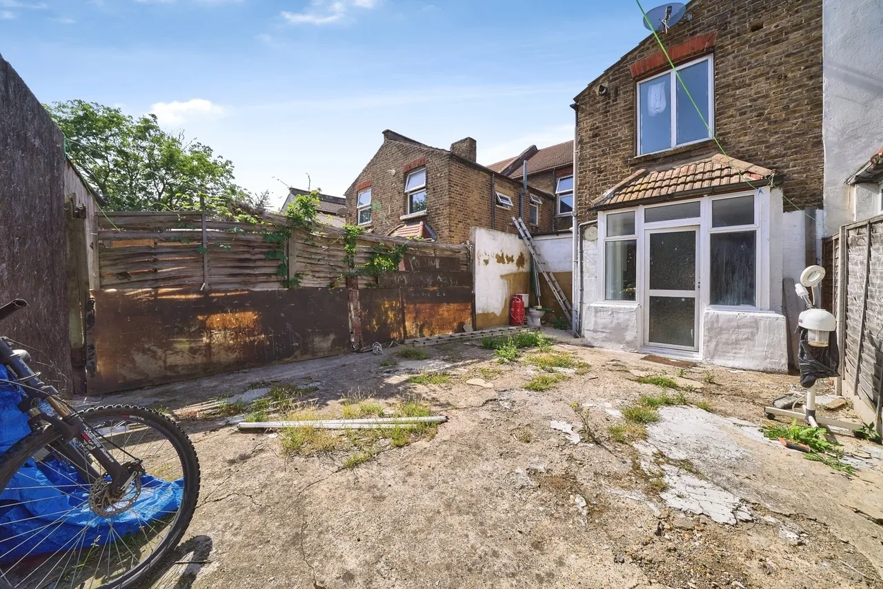 Rochester Avenue, LONDON, London, E13, photo 15