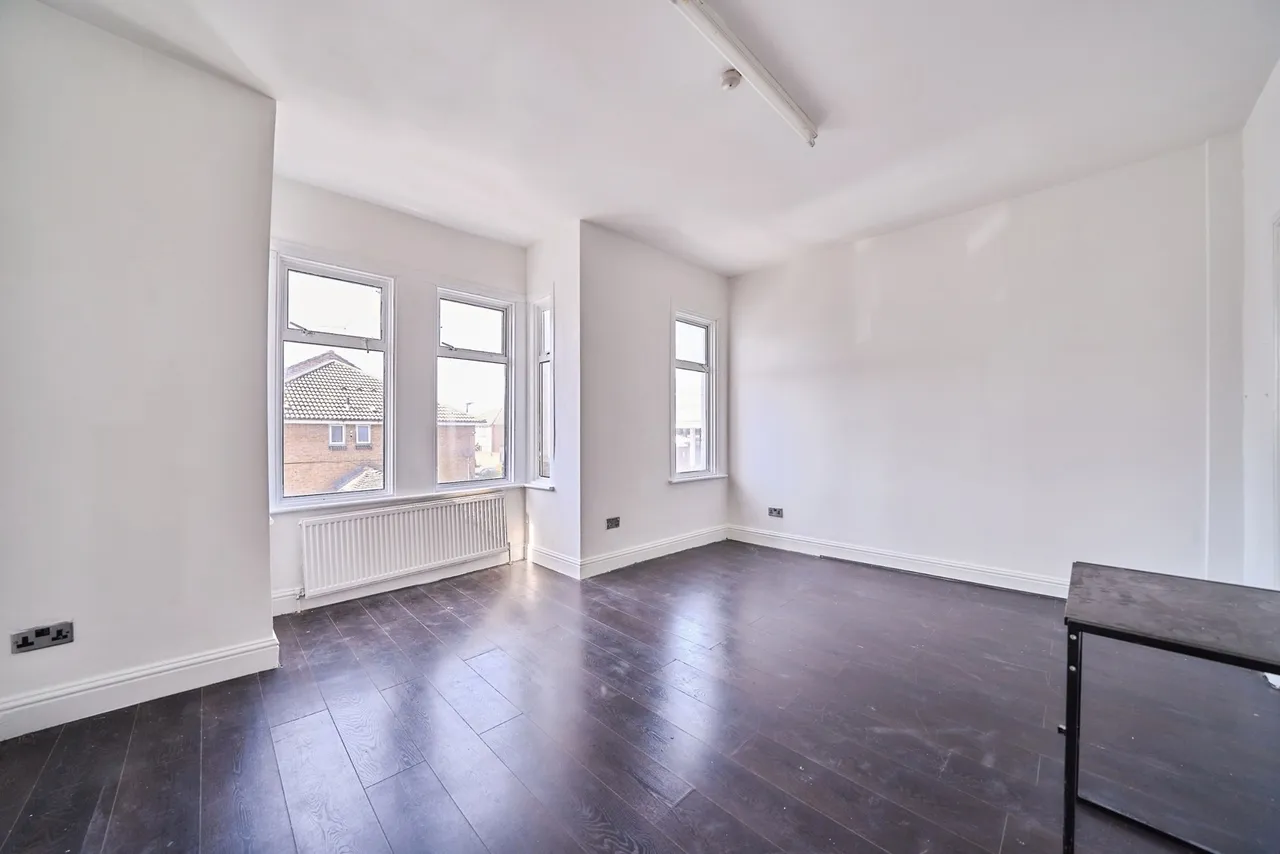 3 bed house for sale — Rochester Avenue, LONDON, London, E13