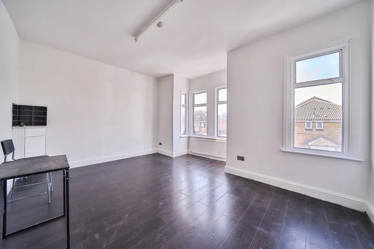 Rochester Avenue, LONDON, London, E13, photo 3