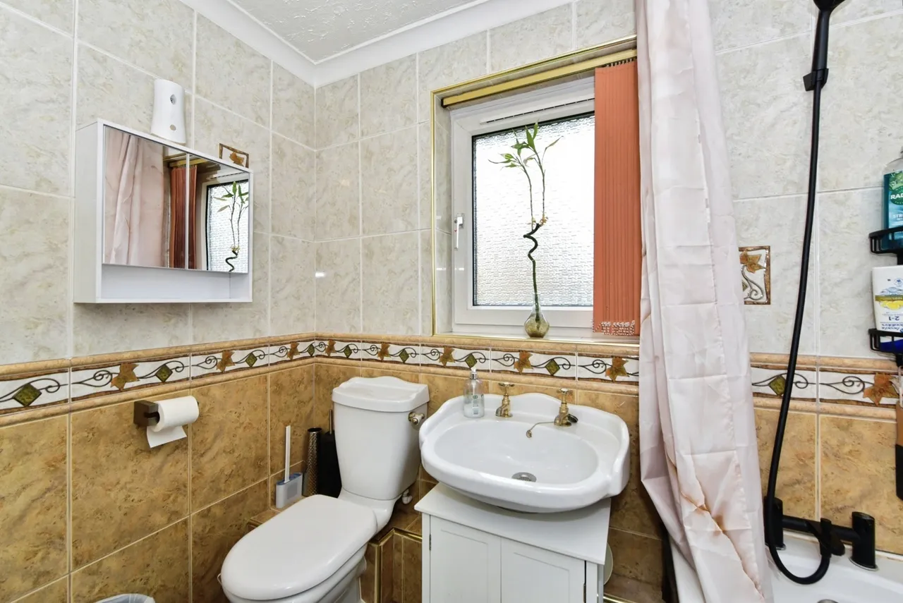 Moonshine Lane, Sheffield, S5, photo 11