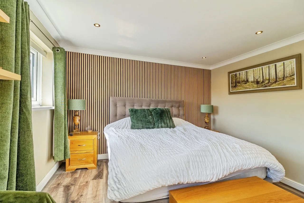 Thames Close, Bletchley, Milton Keynes, Buckinghamshire, MK3, photo 12