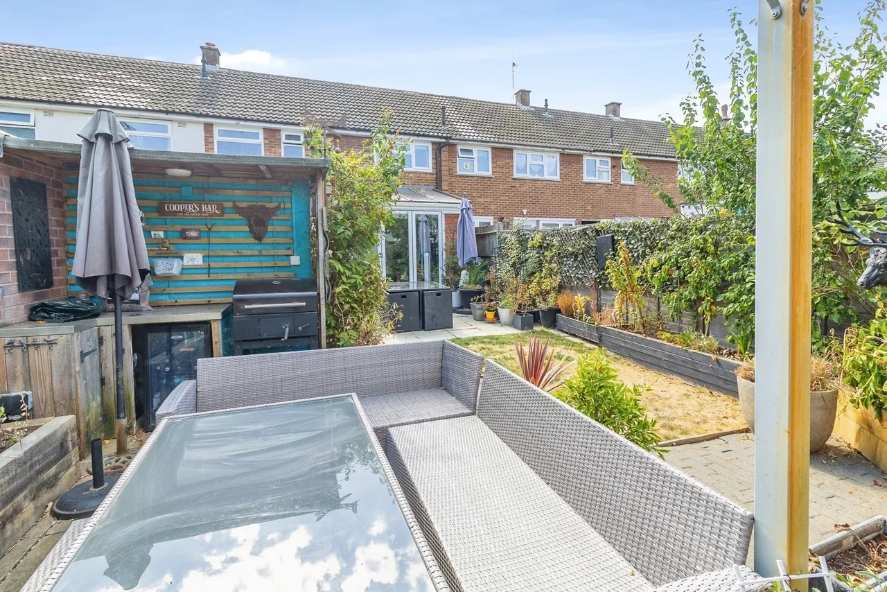 Thames Close, Bletchley, Milton Keynes, Buckinghamshire, MK3, photo 19