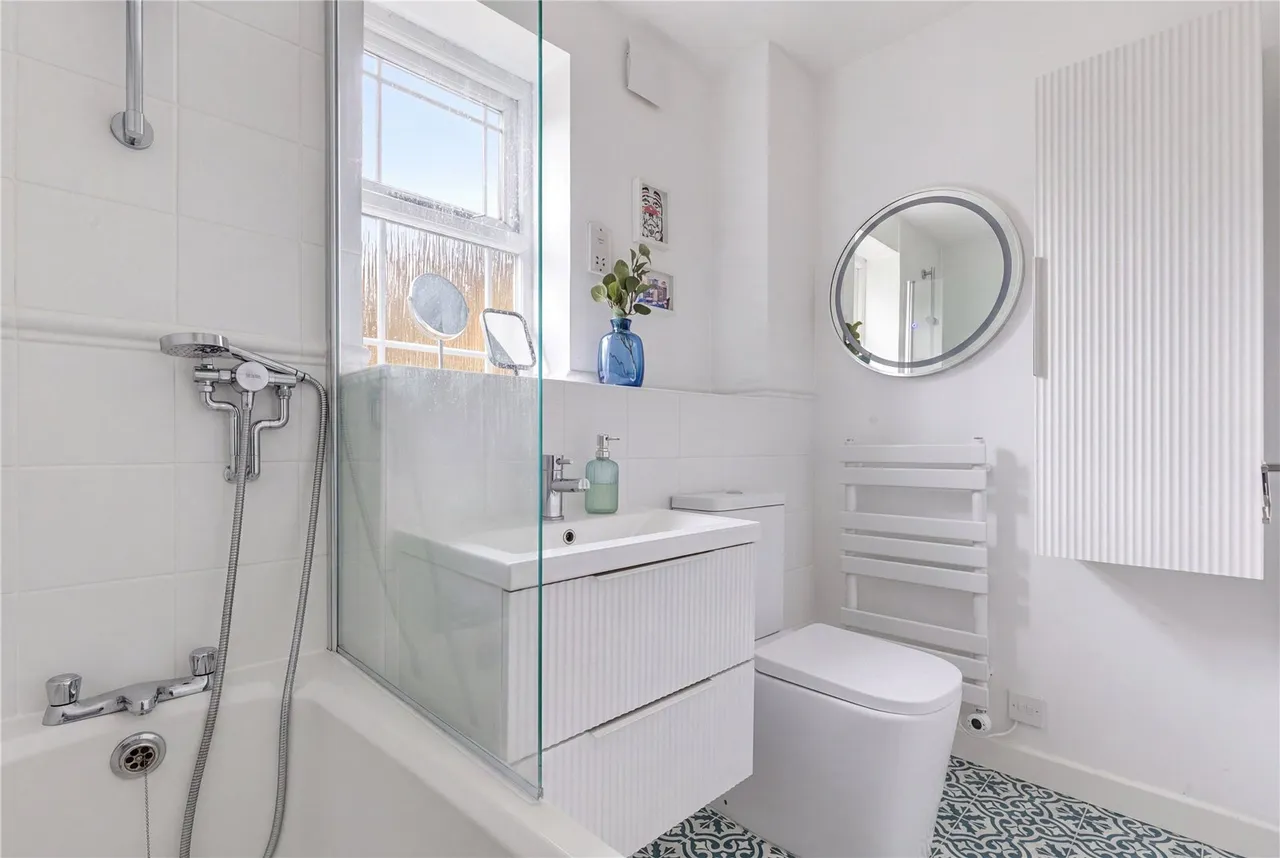 Nevinson Close, London, SW18, photo 6
