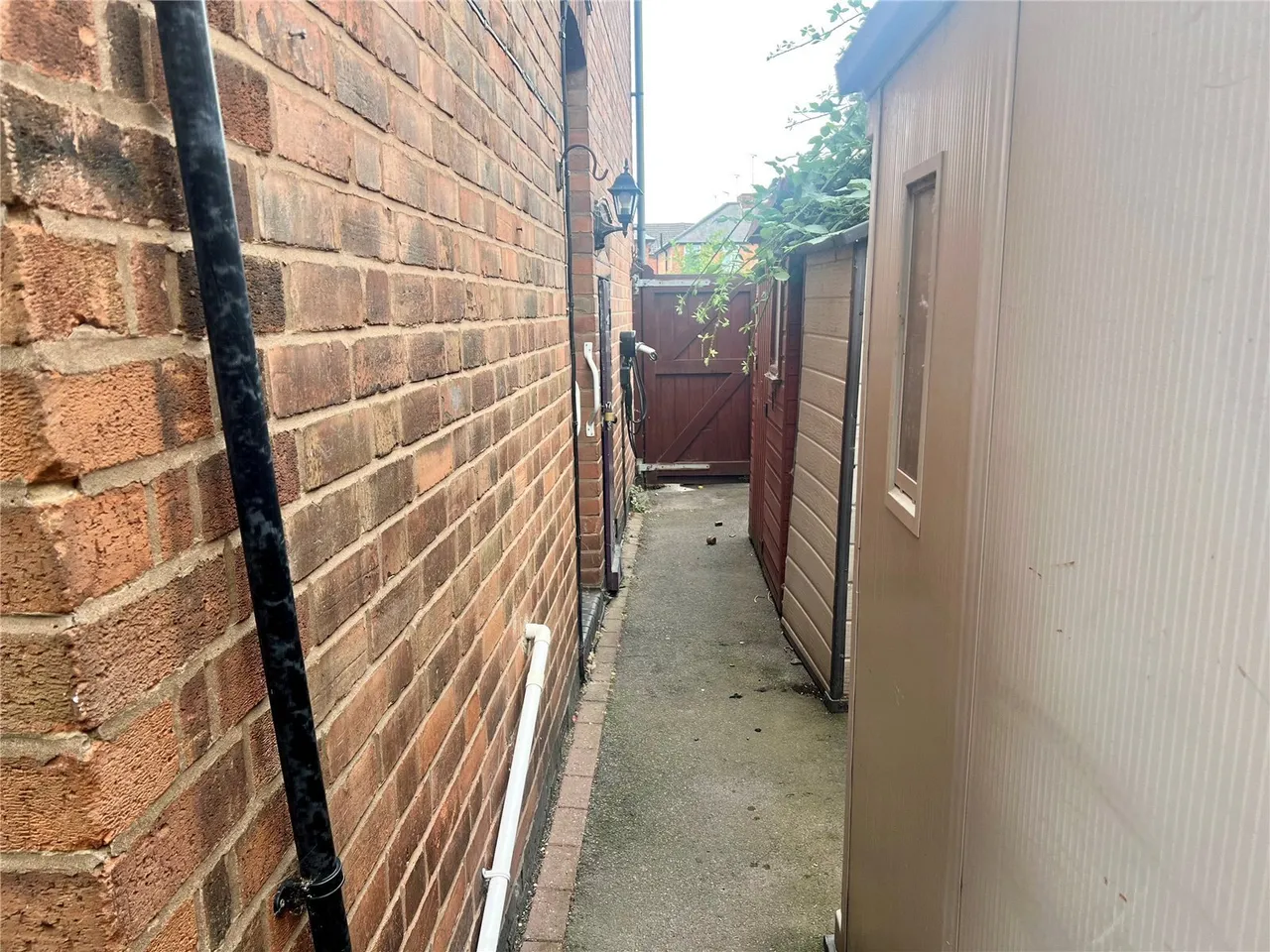 Lea Close, Thurmaston, LE4, photo 15