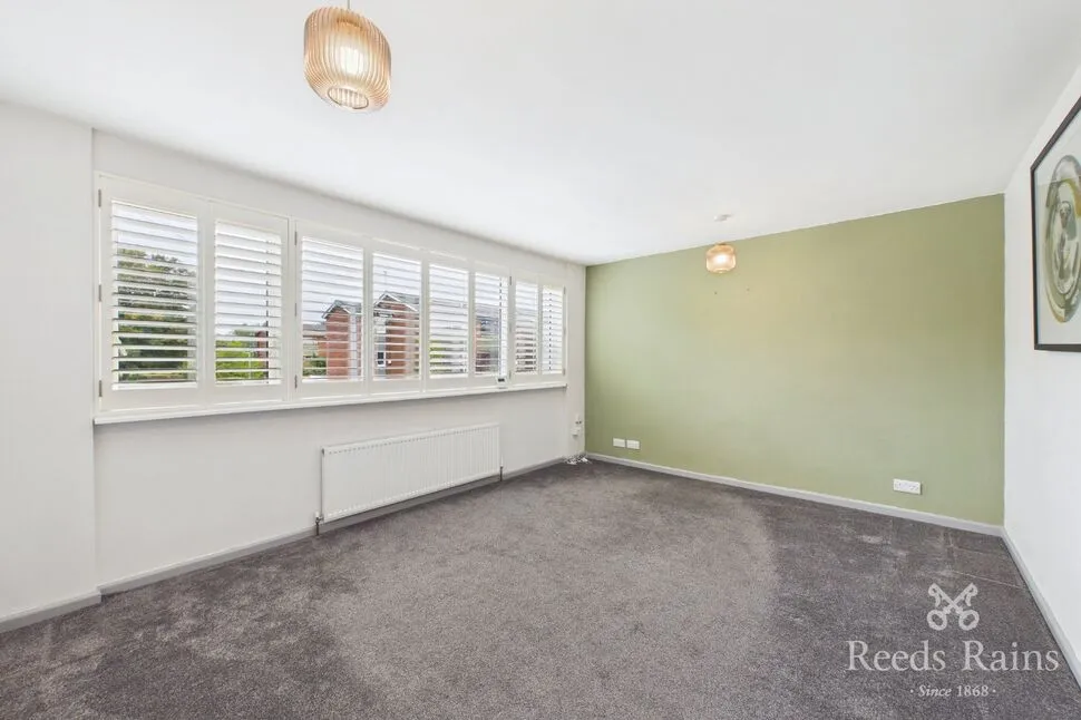 Knowsley Road, Offerton, SK1, photo 2