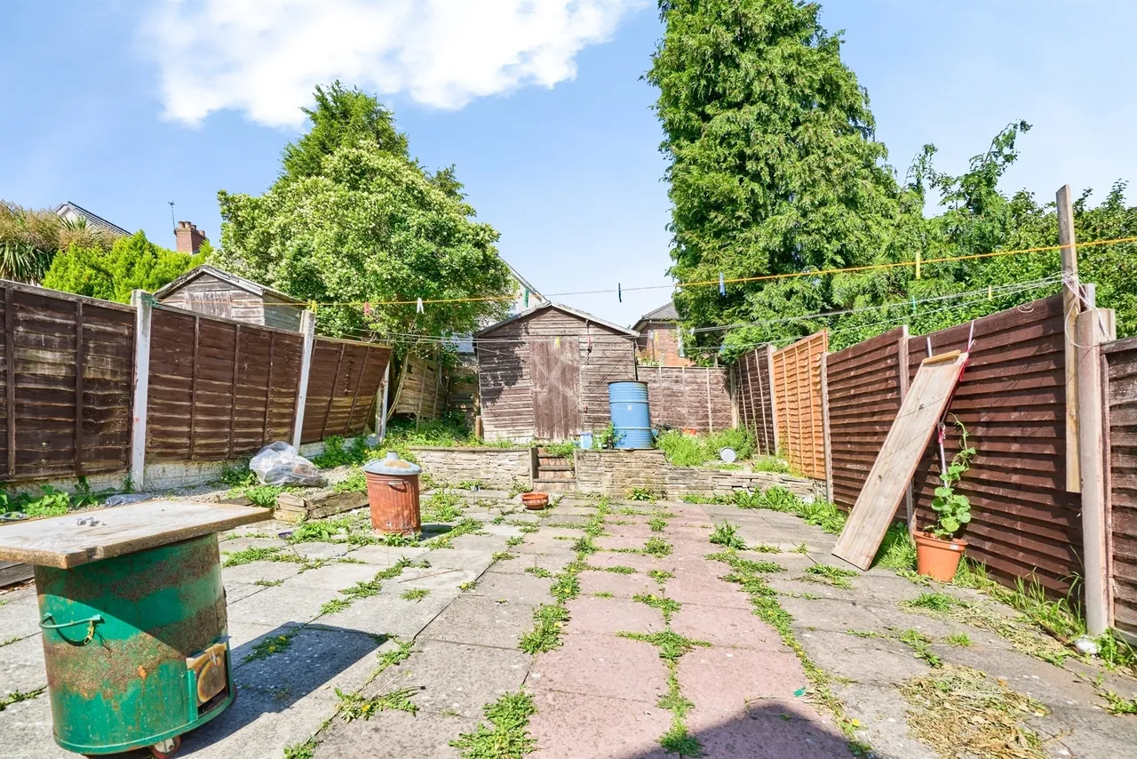 Watsons Green Road, Dudley, DY2, photo 15