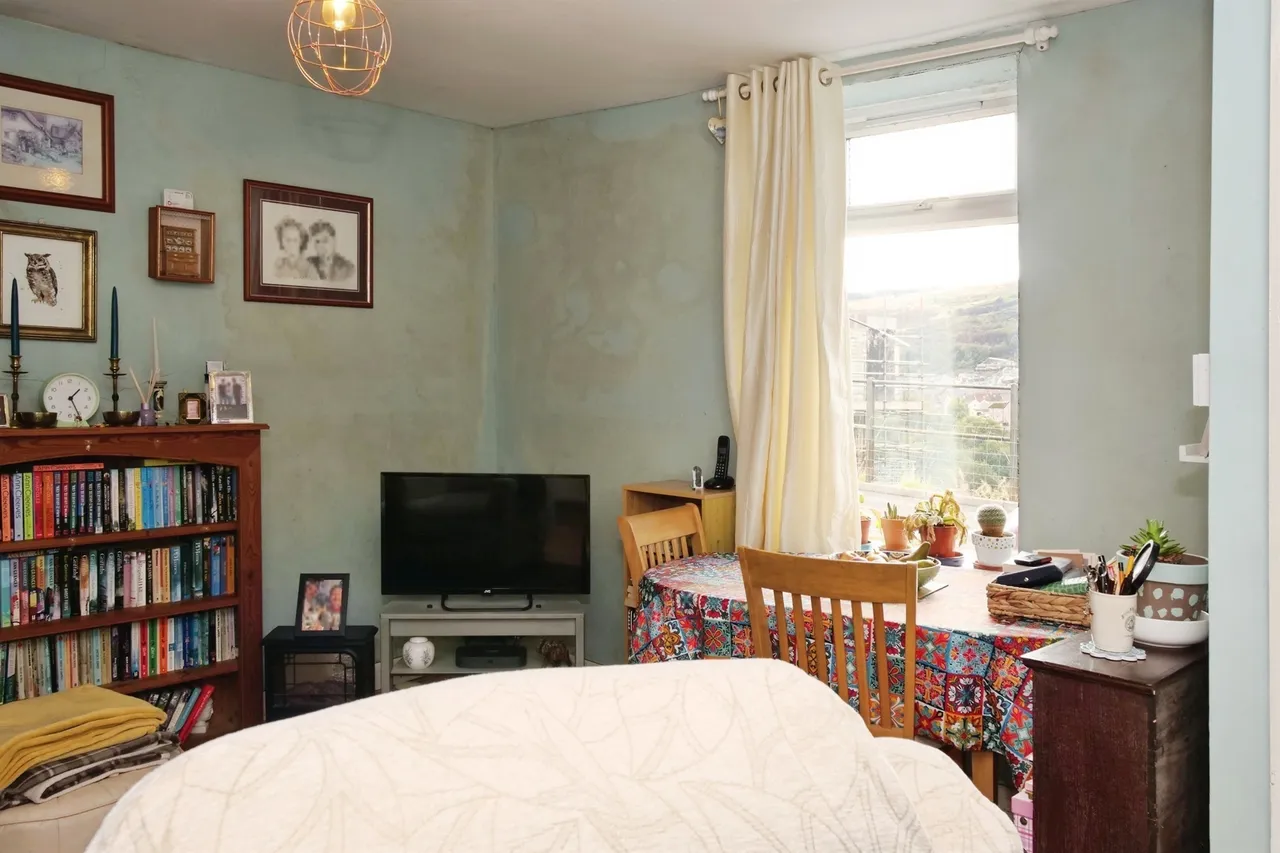 Long Row, Ferndale, CF43, photo 6