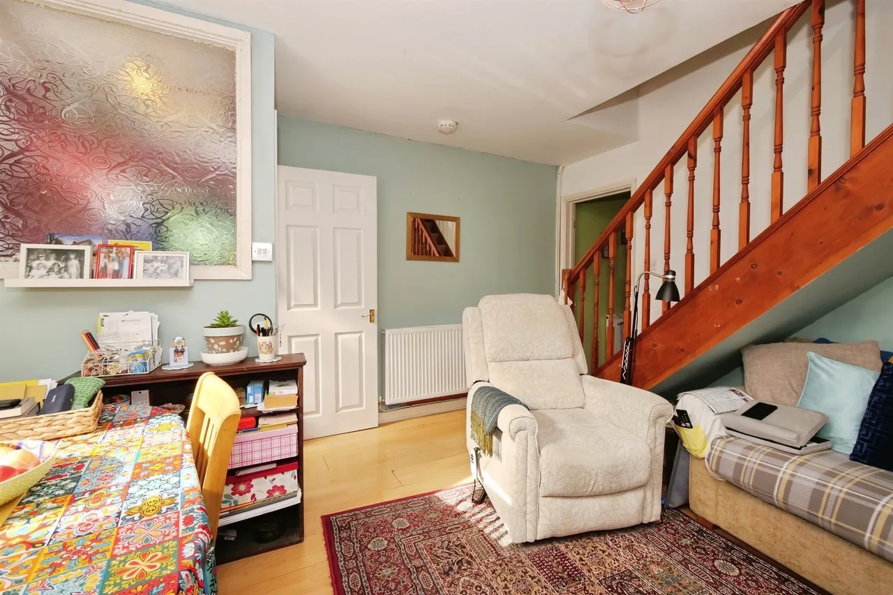 Long Row, Ferndale, CF43, photo 3