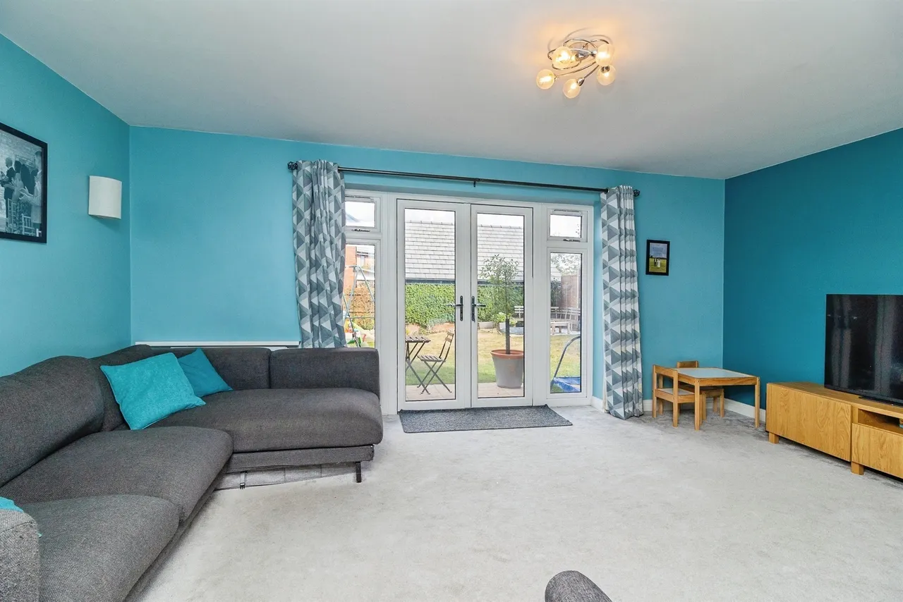 Sulman Grove, Glebe Farm, MK17, photo 7