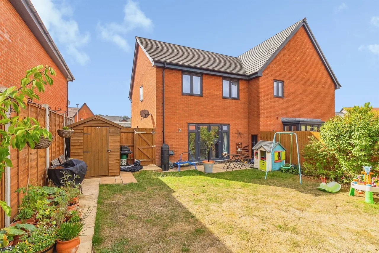 Sulman Grove, Glebe Farm, MK17, photo 18