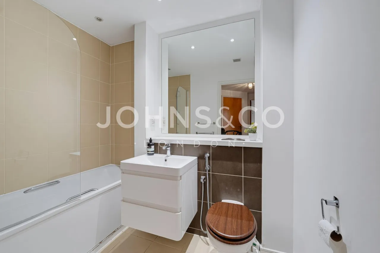 Westgate House, Isleworth, TW7, photo 6