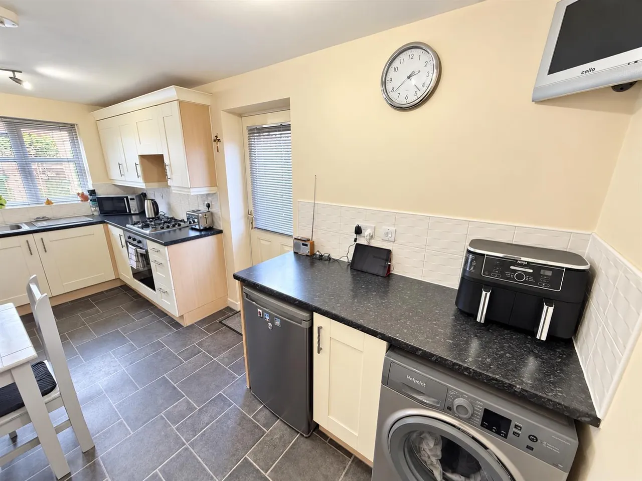 Hevea Road, Burton-On-Trent, DE13, photo 8