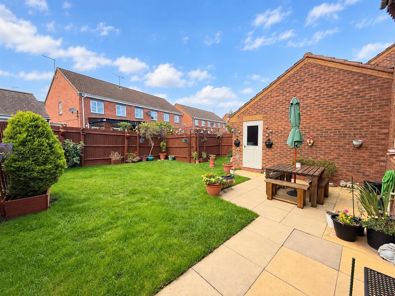 Hevea Road, Burton-On-Trent, DE13, photo 18