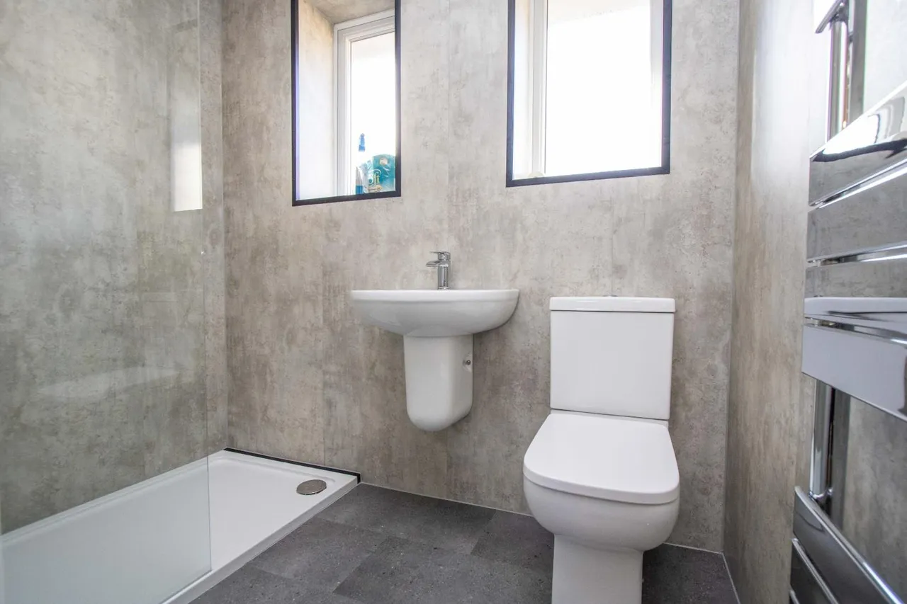Hawthorn Crescent, Gilesgate, DH1, photo 9