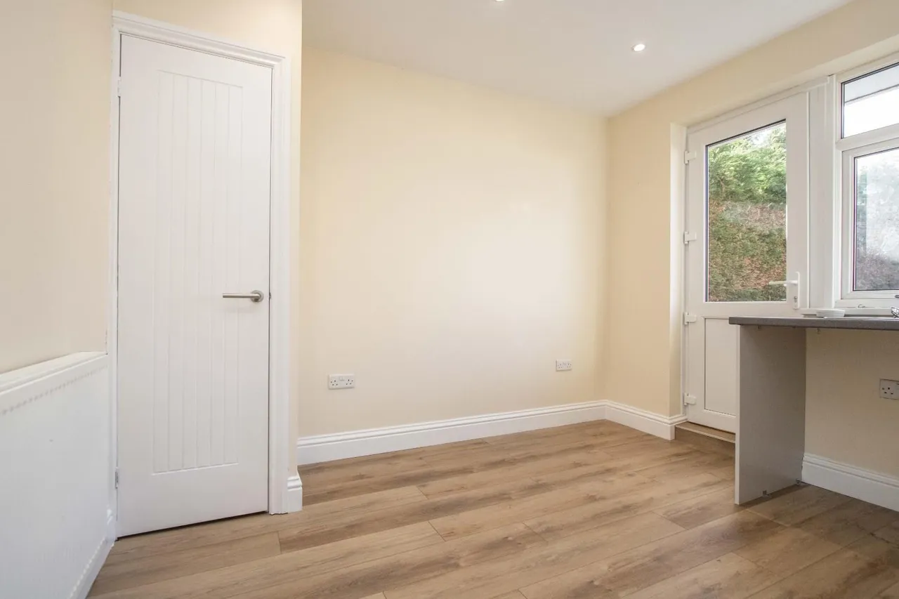 Hawthorn Crescent, Gilesgate, DH1, photo 6
