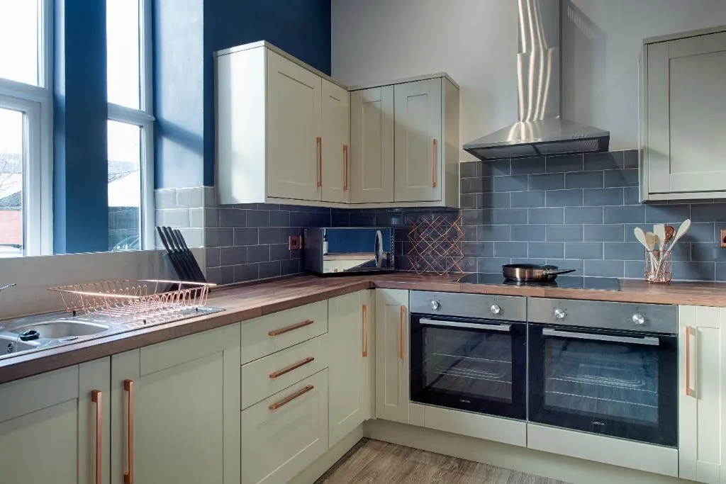 Heywood Street, Bury, BL9, photo 10