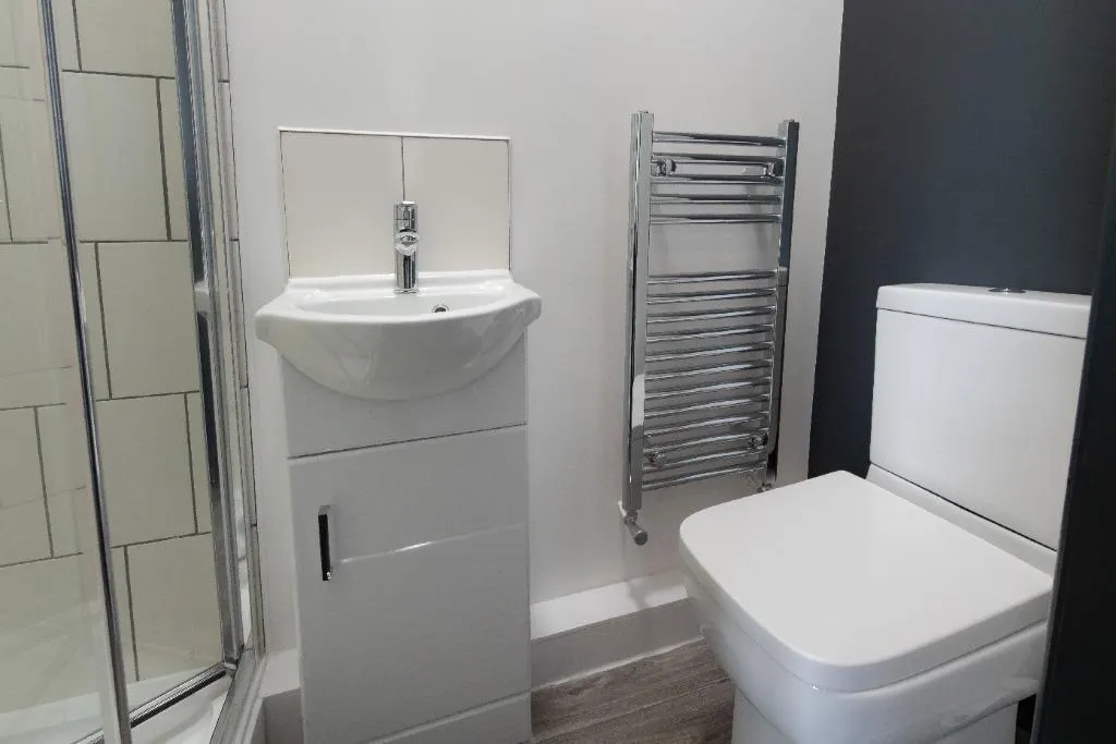 Heywood Street, Bury, BL9, photo 5