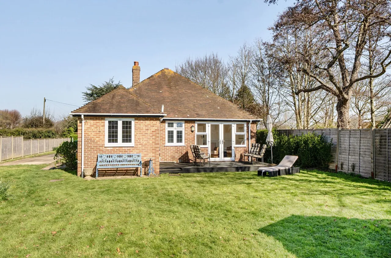 Acre Street, West Wittering, PO20, photo 27