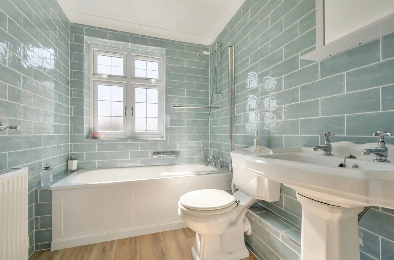 Acre Street, West Wittering, PO20, photo 5