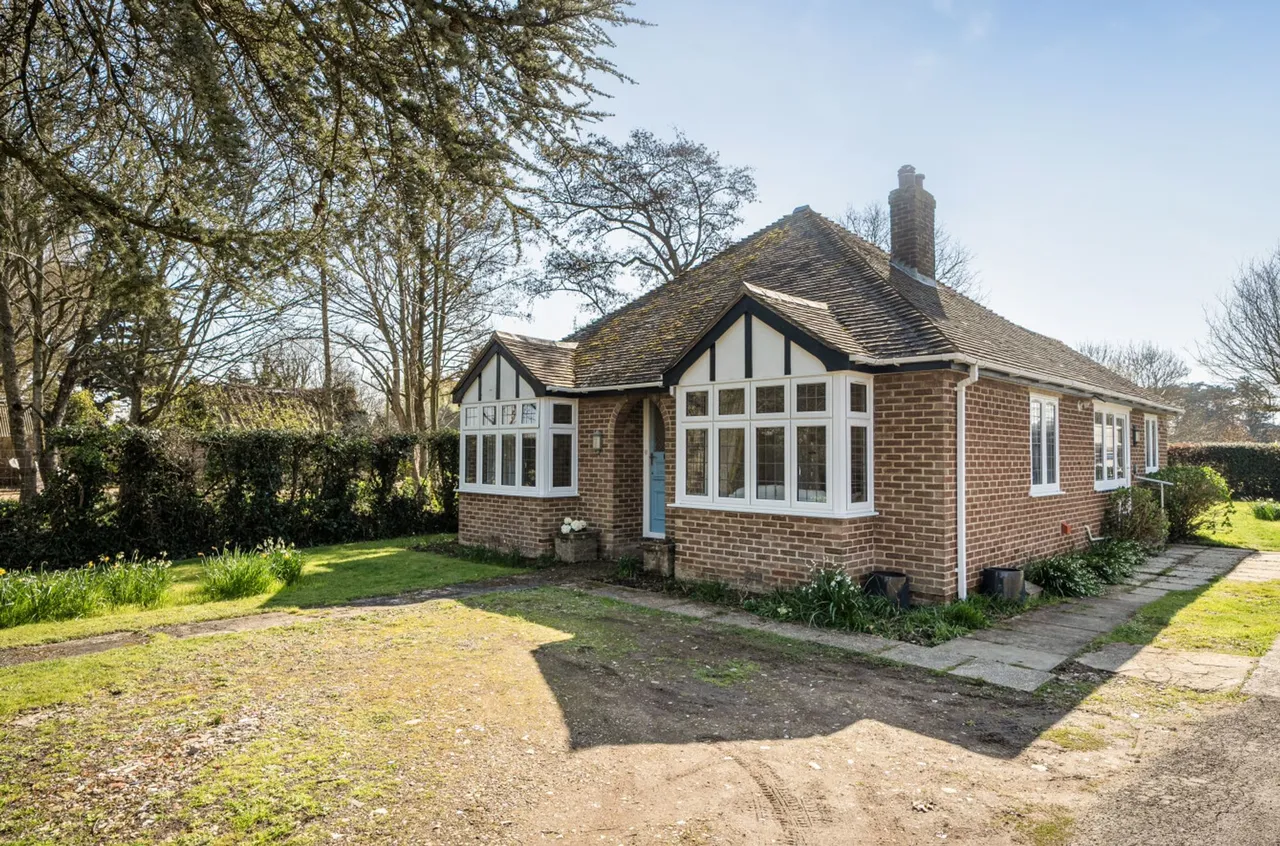 Acre Street, West Wittering, PO20, photo 20