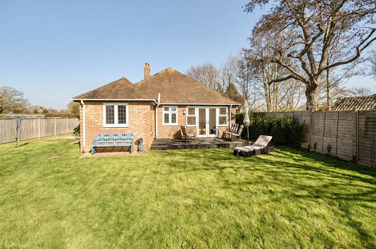 Acre Street, West Wittering, PO20, photo 25