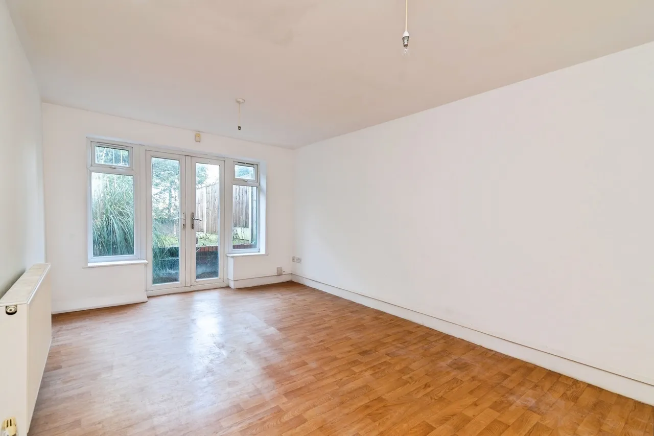 Southdale Road, Carlton, Nottingham, Nottinghamshire, NG4, photo 15